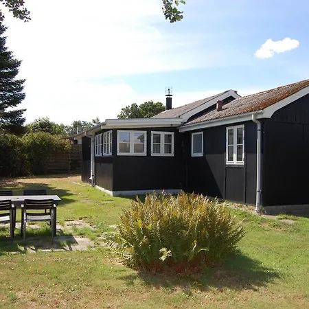 Holiday home Holiday 098542